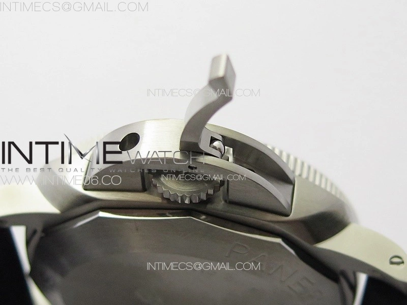 PAM1229 Submersible TTF Best Edition on Black Rubber Strap P.900 Clone